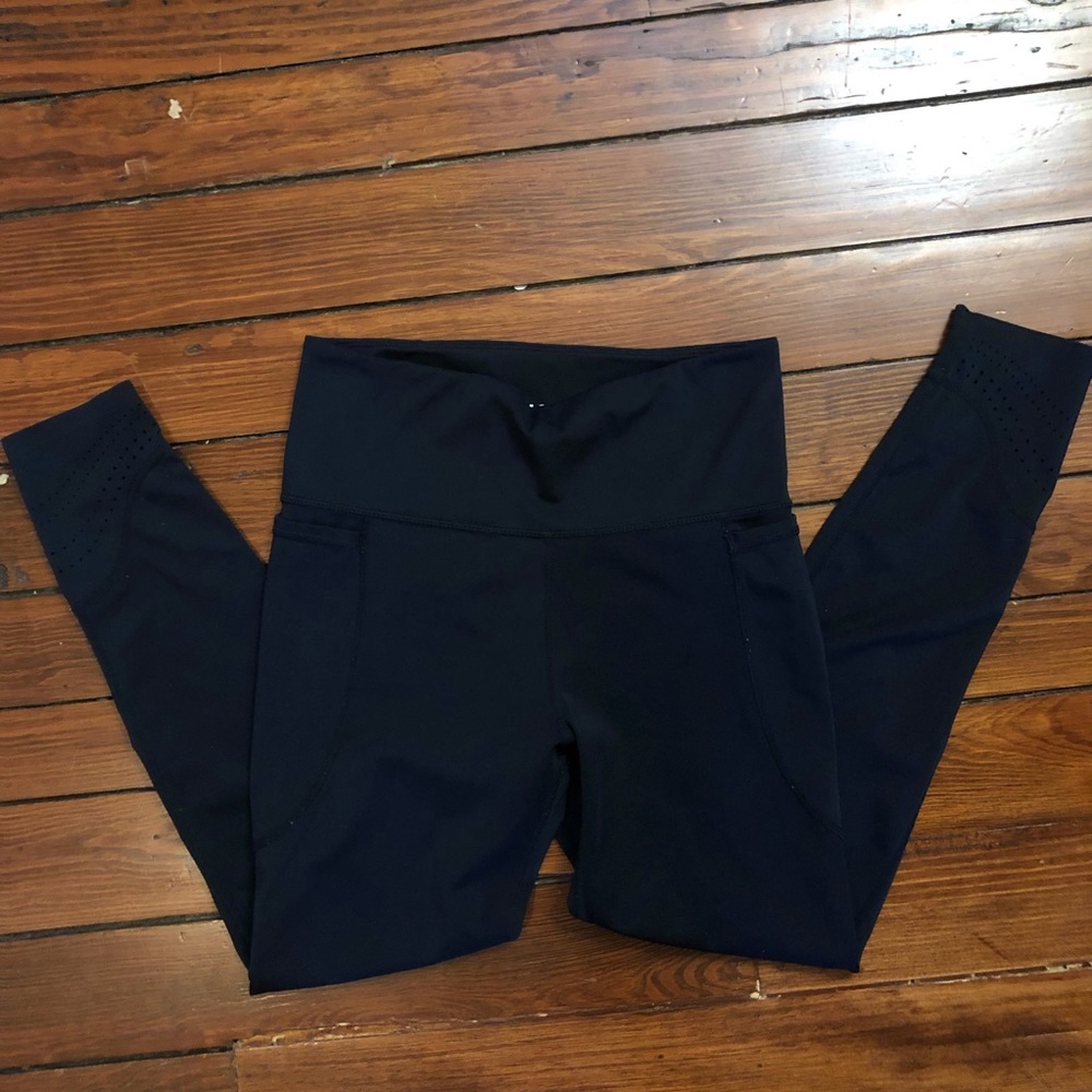 Joylab laser cut leggings black